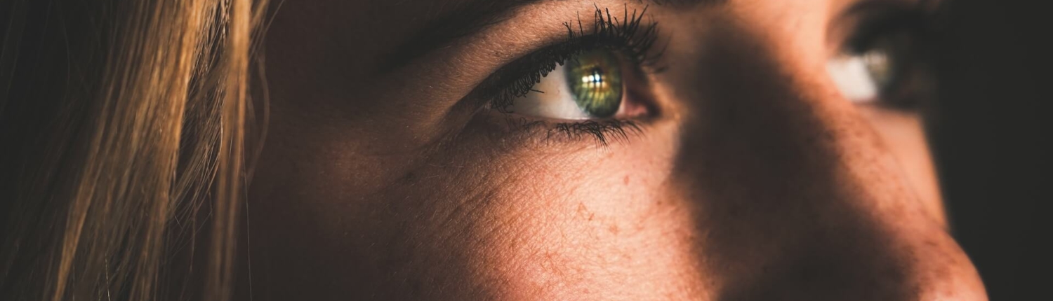 Auge-Augenkrankheiten-chromatischeAberration-Header-Bild